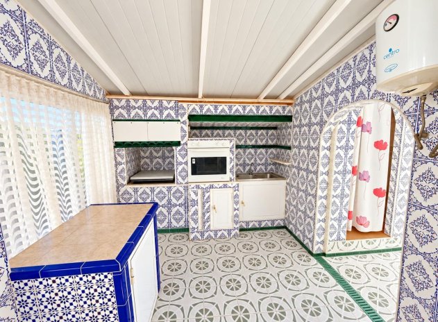 Resale - Apartment / Flat * - Torrevieja * - Torreblanca *