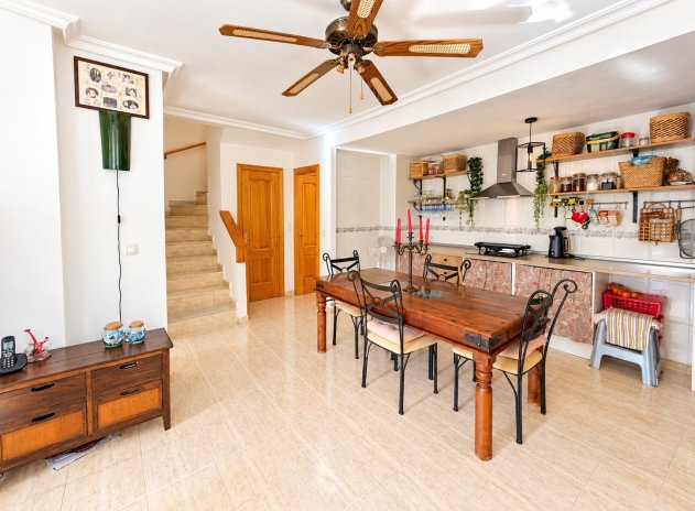 Herverkoop - Villa - Alicante - La Florida