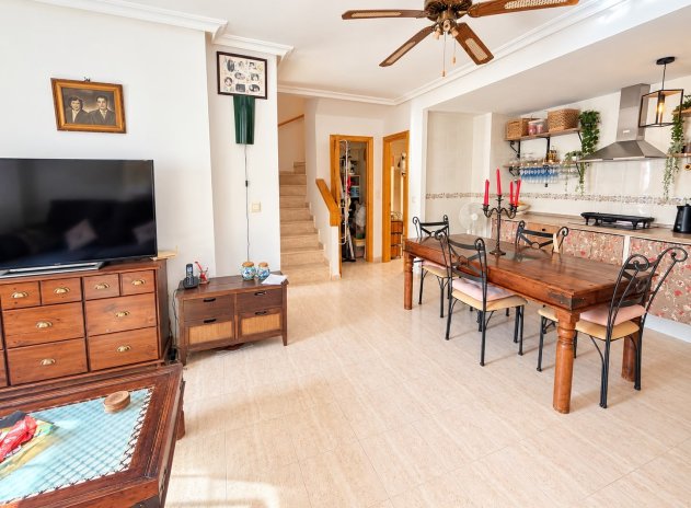 Herverkoop - Villa - Alicante - La Florida