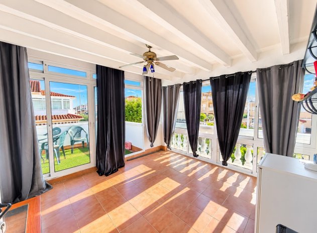 Herverkoop - Villa - Alicante - La Florida