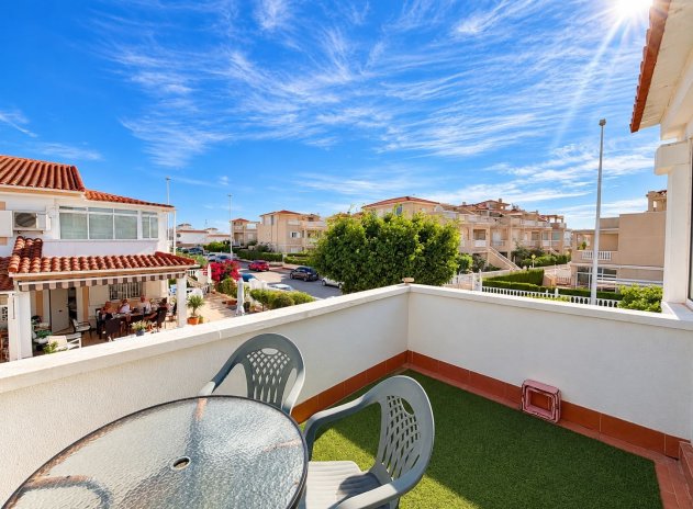 Herverkoop - Villa - Alicante - La Florida