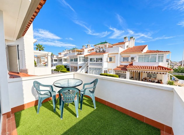 Herverkoop - Villa - Alicante - La Florida