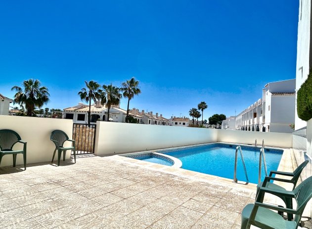 Herverkoop - Rijwoning - La Zenia