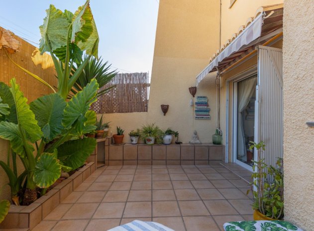 Resale - Apartment / Flat * - Torrevieja * - Los Balcones *