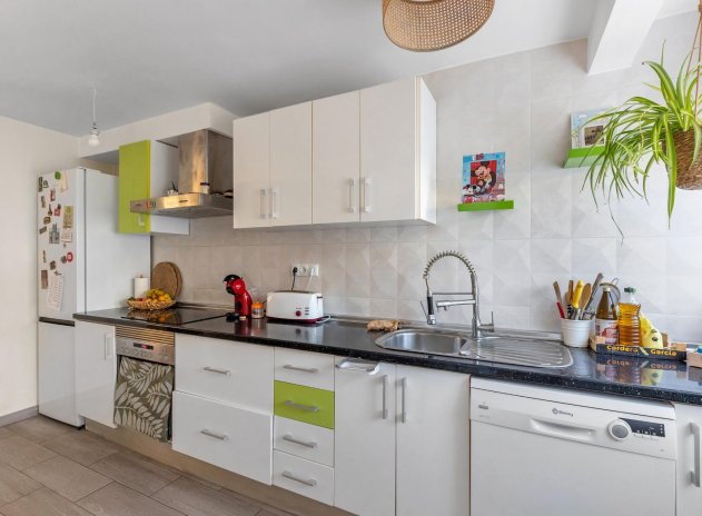 Resale - Apartment / Flat * - Torrevieja * - Los Balcones *