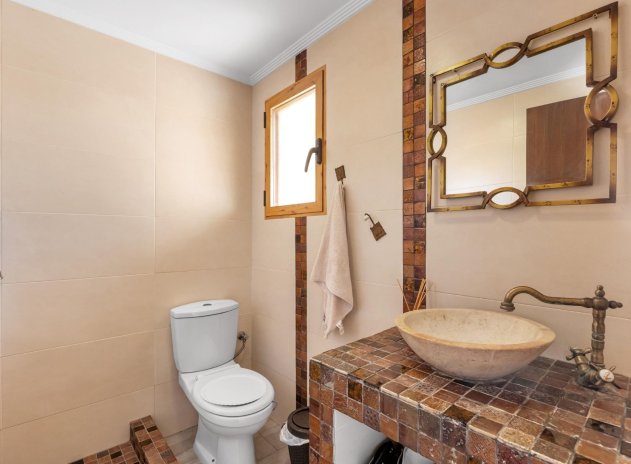 Resale - Apartment / Flat * - Torrevieja * - Los Balcones *