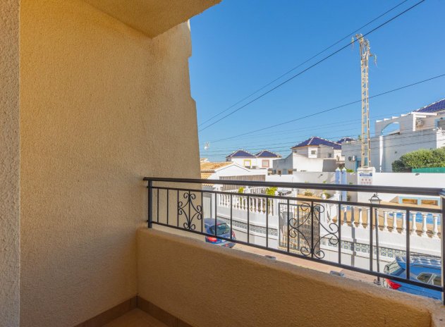 Resale - Apartment / Flat * - Torrevieja * - Los Balcones *