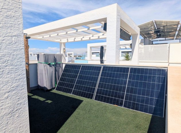Resale - Apartment / Flat * - El Raso *
