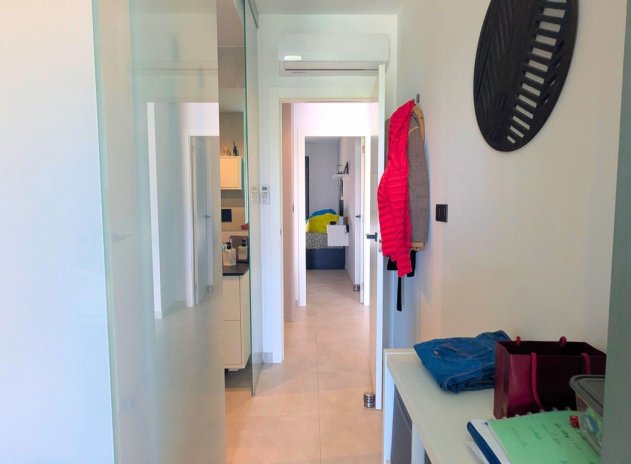 Resale - Apartment / Flat * - El Raso *
