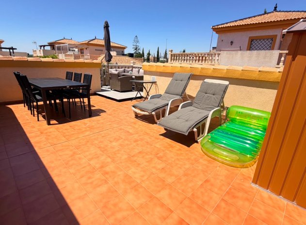 Revente - Villa - Los Montesinos - Urbanizacion montesol