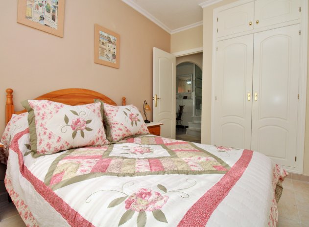 Resale - Townhouse * - Playa Flamenca *