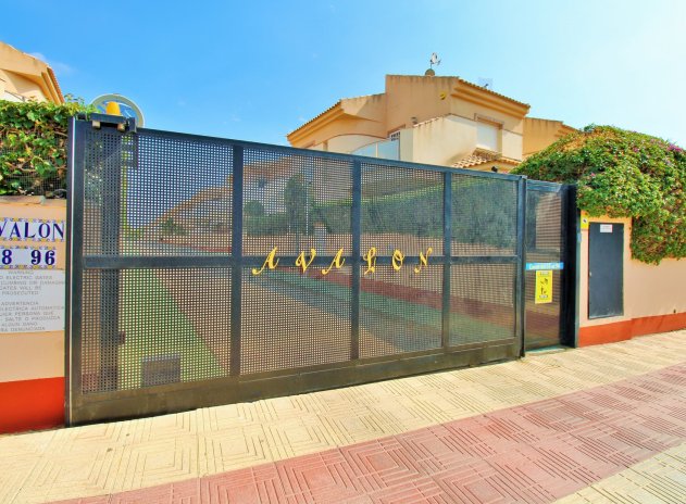 Resale - Townhouse * - Playa Flamenca *