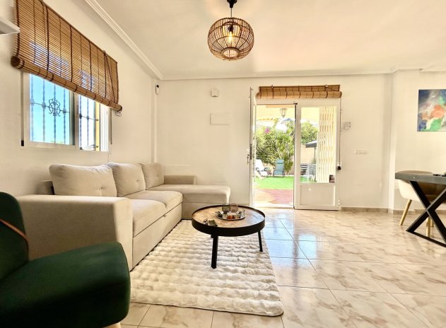 Revente - Villa - Villamartin - Villamartín