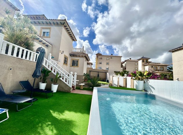 Revente - Villa - Villamartin - Villamartín