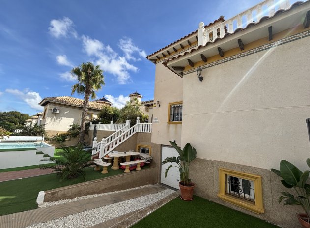 Revente - Villa - Villamartin - Villamartín