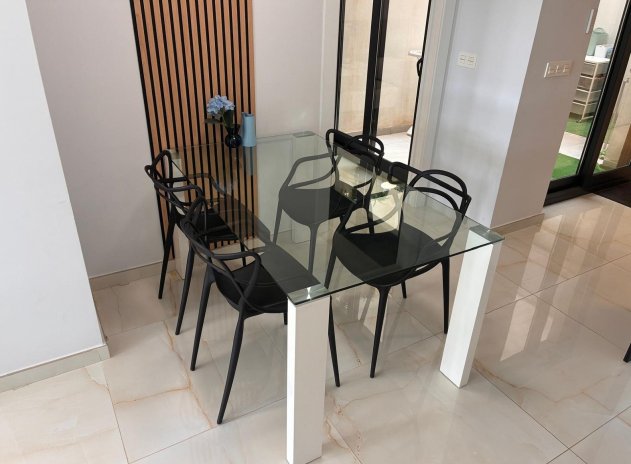 Herverkoop - Appartement - Los Altos