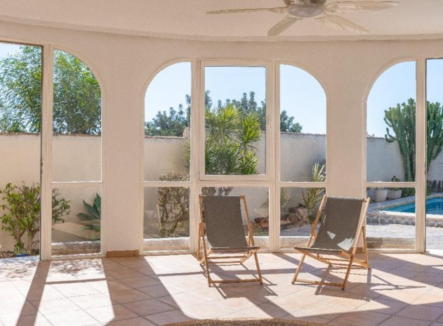 Resale - Villa * - Orihuela Costa * - Playa Flamenca *