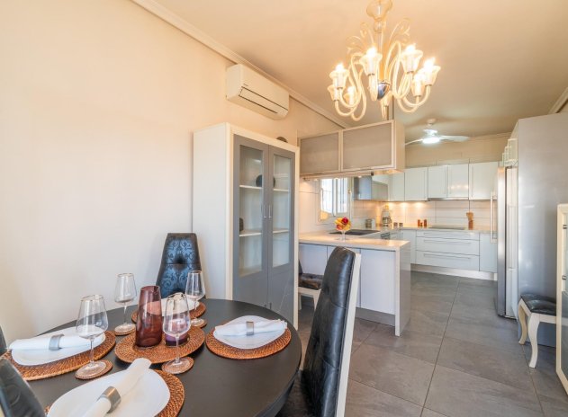 Resale - Villa * - Orihuela Costa * - Playa Flamenca *
