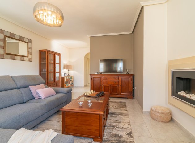 Resale - Villa * - Orihuela Costa * - Playa Flamenca *