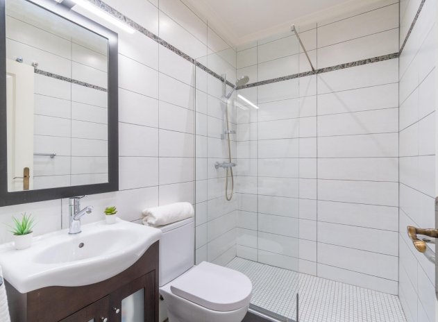 Resale - Villa * - Orihuela Costa * - Playa Flamenca *