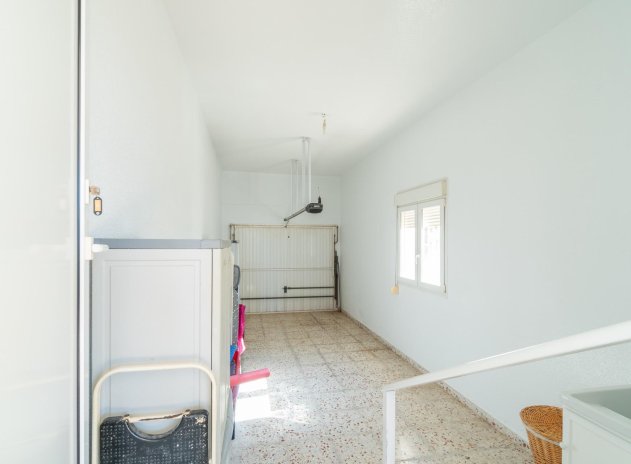 Resale - Villa * - Orihuela Costa * - Playa Flamenca *