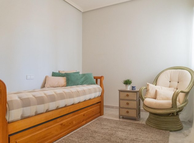 Resale - Villa * - Orihuela Costa * - Playa Flamenca *