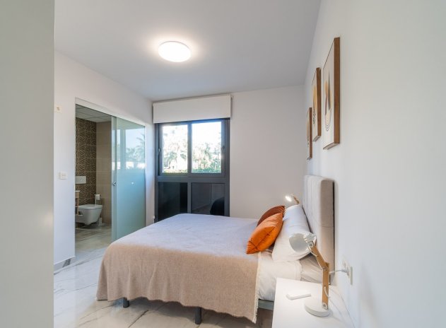 Resale - Apartment / Flat * - Orihuela Costa * - Los Altos *