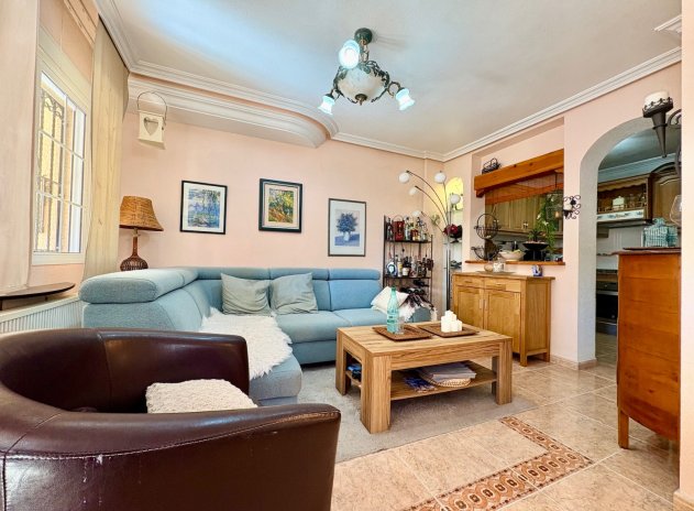 Resale - Apartment / Flat * - Orihuela Costa * - Playa Flamenca *