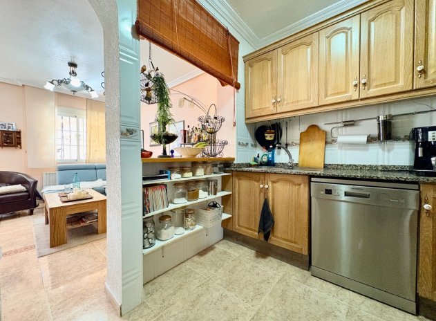 Resale - Apartment / Flat * - Orihuela Costa * - Playa Flamenca *