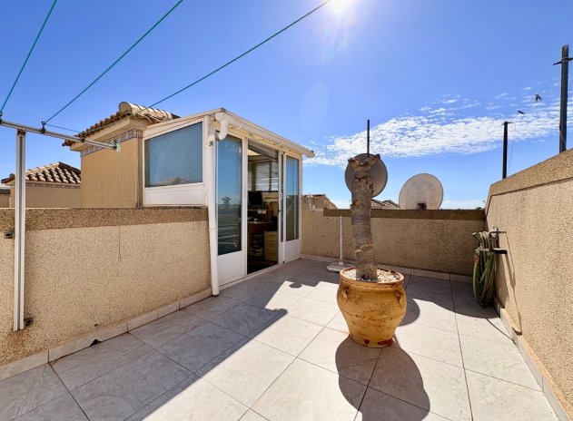 Resale - Apartment / Flat * - Orihuela Costa * - Playa Flamenca *