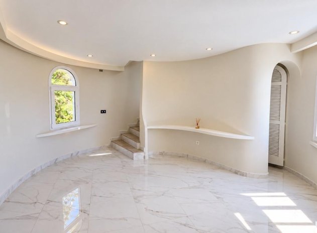 Herverkoop - Villa - Altea