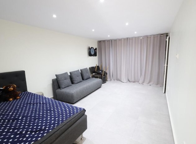 Herverkoop - Villa - Torrevieja - Los Balcones