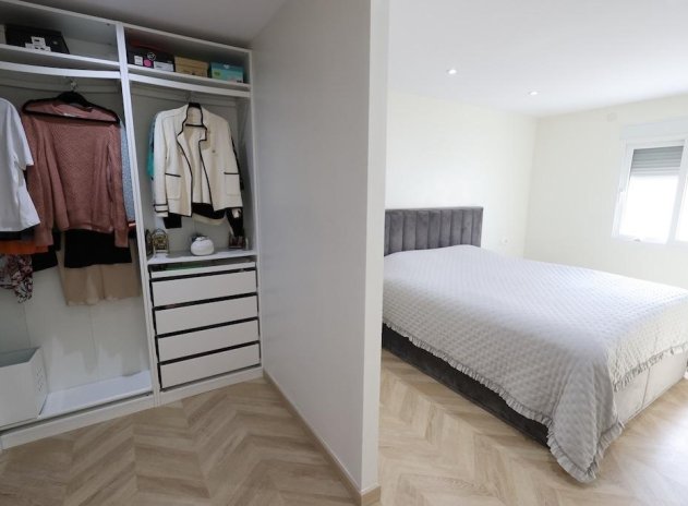 Herverkoop - Villa - Torrevieja - Los Balcones