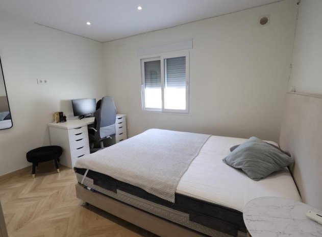 Herverkoop - Villa - Torrevieja - Los Balcones