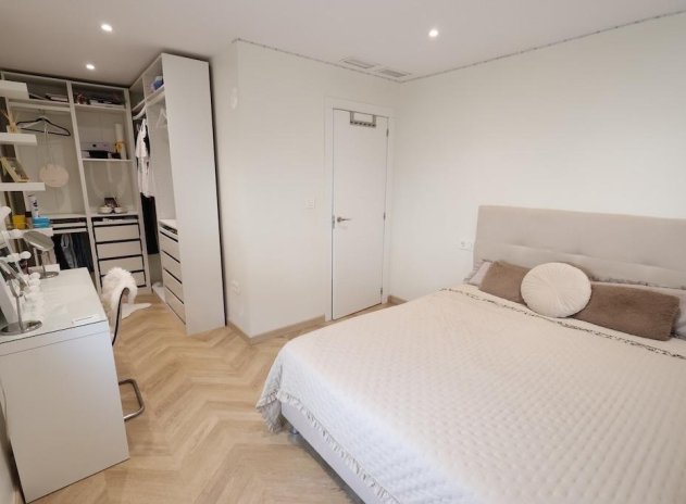Herverkoop - Villa - Torrevieja - Los Balcones