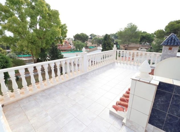 Herverkoop - Villa - Torrevieja - Los Balcones