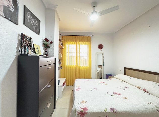 Wiederverkauf - Wohnung - Torrevieja