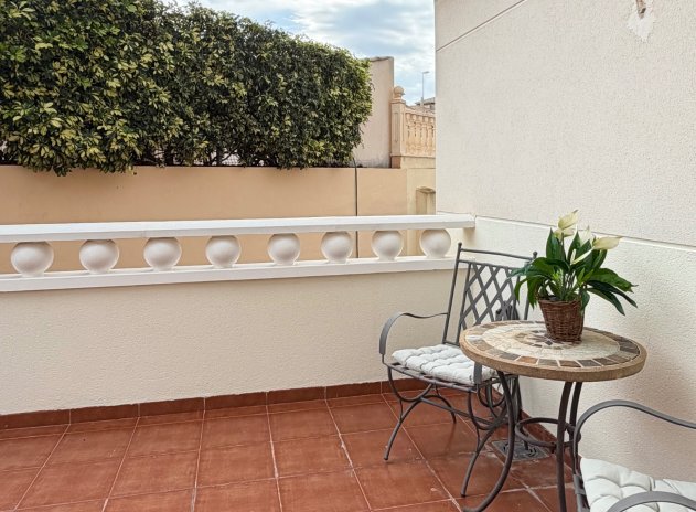 Herverkoop - Villa - Orihuela Costa