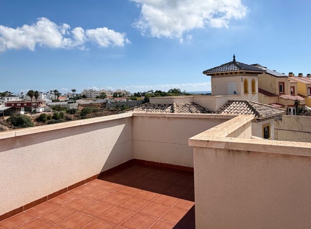 Herverkoop - Villa - Orihuela Costa