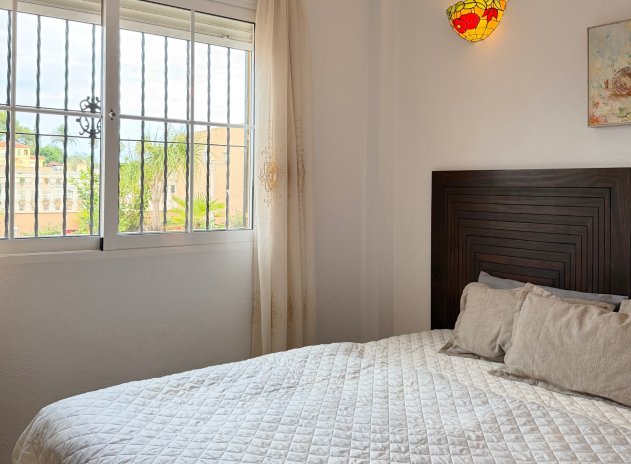 Herverkoop - Villa - Orihuela Costa