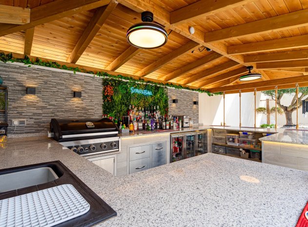 Revente - Villa - Orihuela Costa - Villamartin