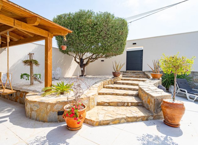 Revente - Villa - Orihuela Costa - Villamartin