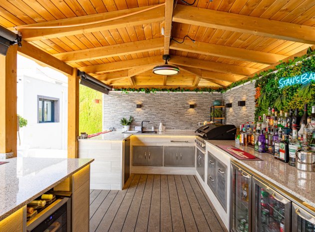 Revente - Villa - Orihuela Costa - Villamartin