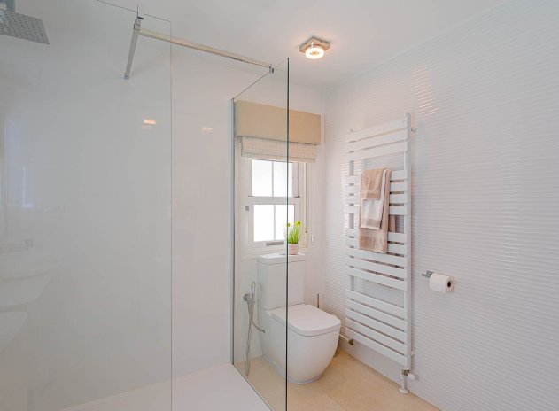 Revente - Villa - Orihuela Costa - Villamartin