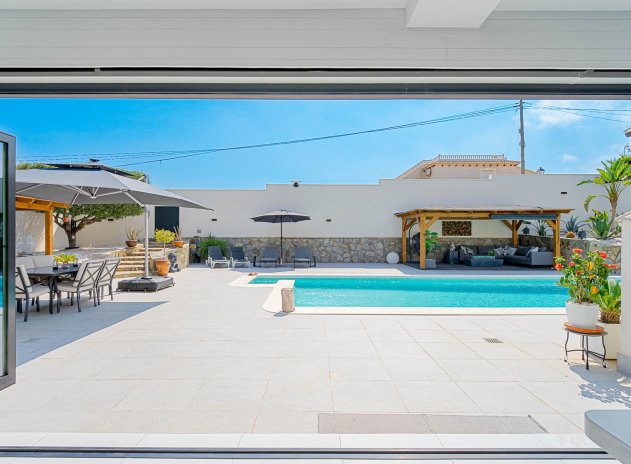 Revente - Villa - Orihuela Costa - Villamartin