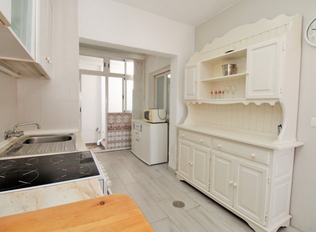 Wiederverkauf - Wohnung - Villamartin - Villamartín