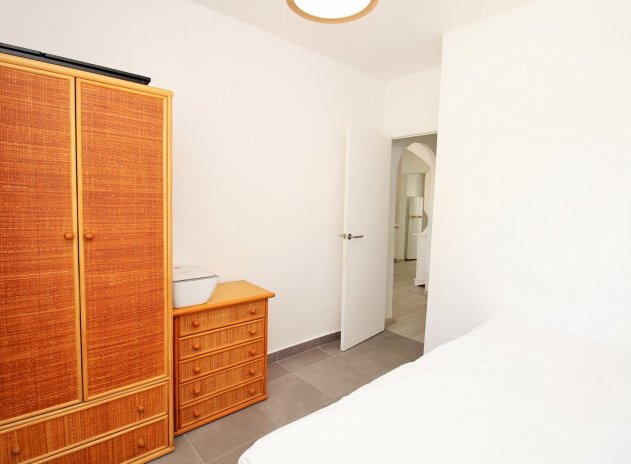 Wiederverkauf - Wohnung - Villamartin - Villamartín