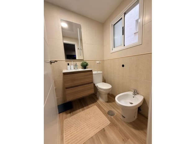 Wiederverkauf - Wohnung - Torrevieja