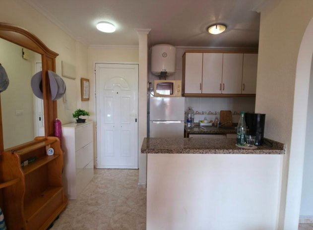 Resale - Apartment / Flat * - Torrevieja * - Torreblanca *