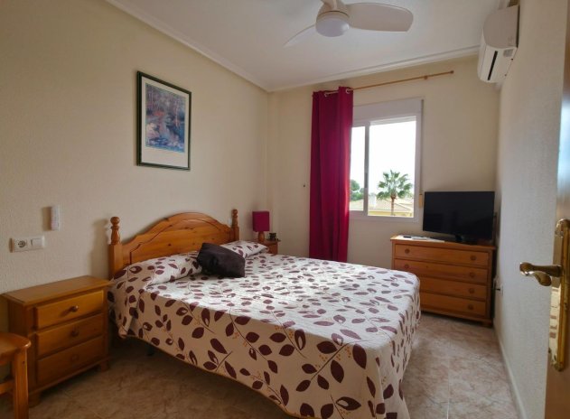 Resale - Apartment / Flat * - Torrevieja * - Torreblanca *